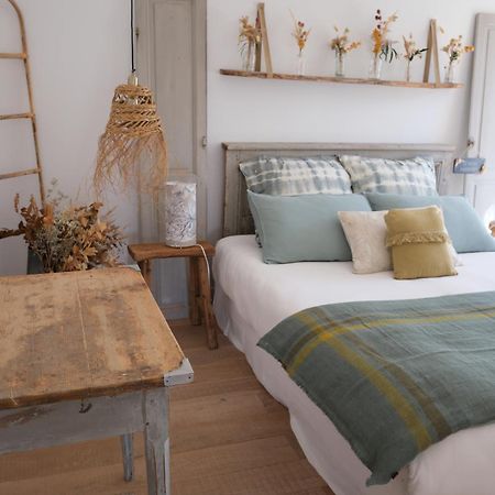 La Petite Parenthese Bed & Breakfast Chaveyriat Exterior foto